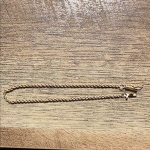 Elegant Gold Chain Bracelet